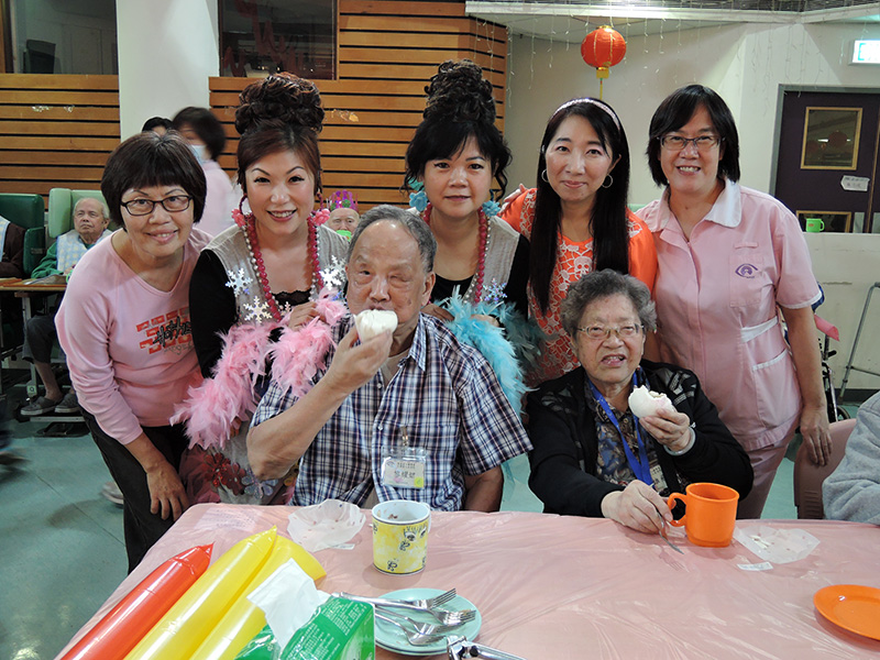 歌歌舞舞慶生辰